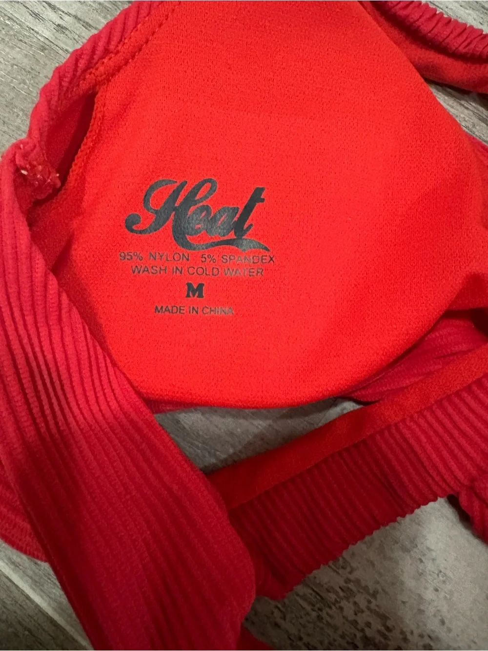 Red Ribbed Knot-Front Bikini Set - Picture 5 of 5